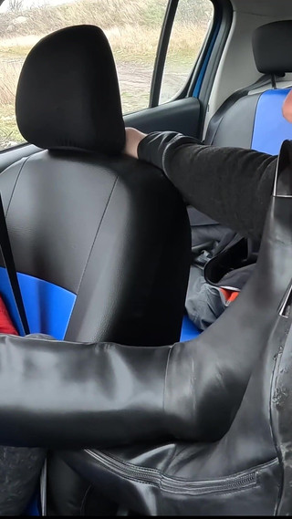 I Want Your Tongue on My Boots