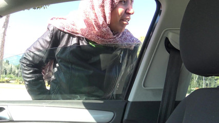 Cheating Turkish Muslim Wife Is Not Scared to Get in a Strangers Car